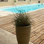 La Rocque Tatil Evi *